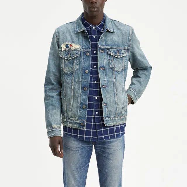 Levis