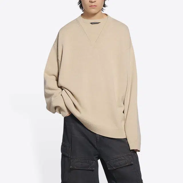 Balenciaga FW21 V