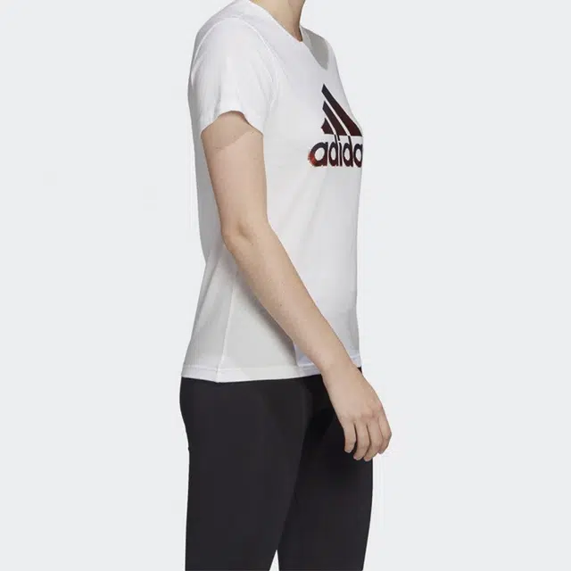 adidas T