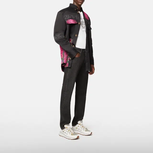 VERSACE