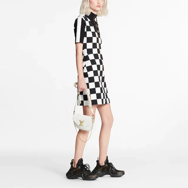 LOUIS VUITTON A