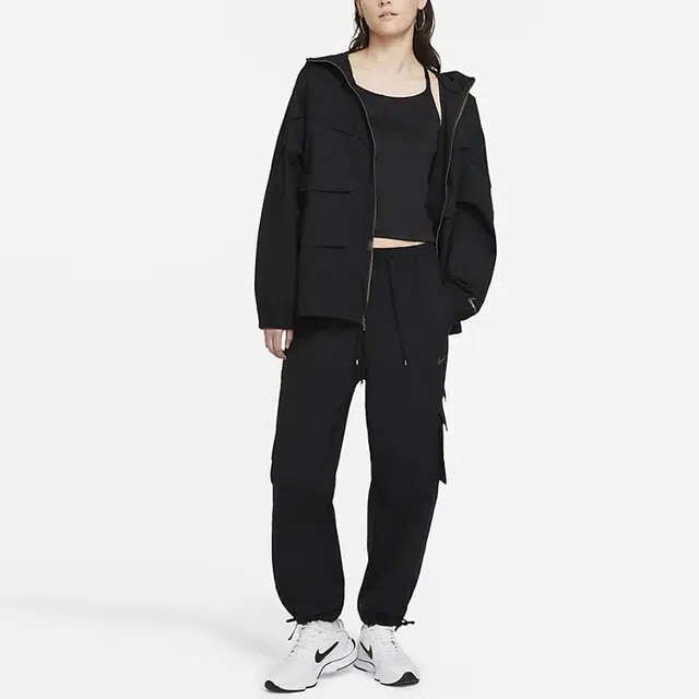 Nike Sportswear Icon Clash