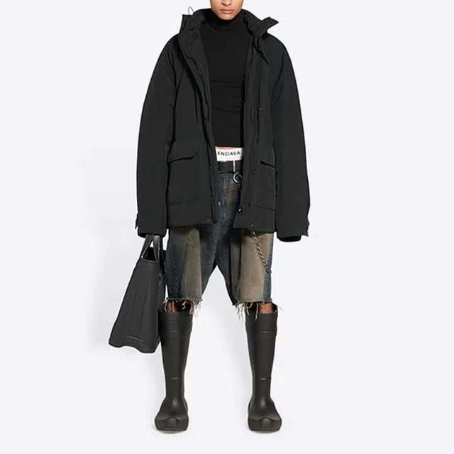 Balenciaga FW22