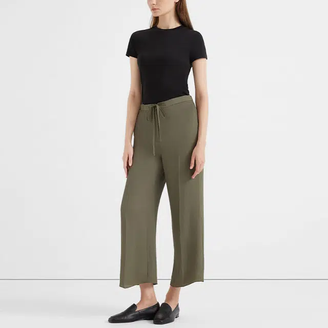 THEORY SS22