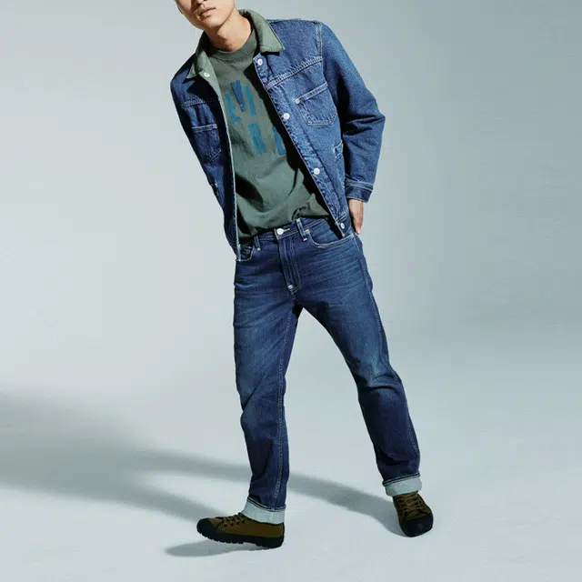 Levis