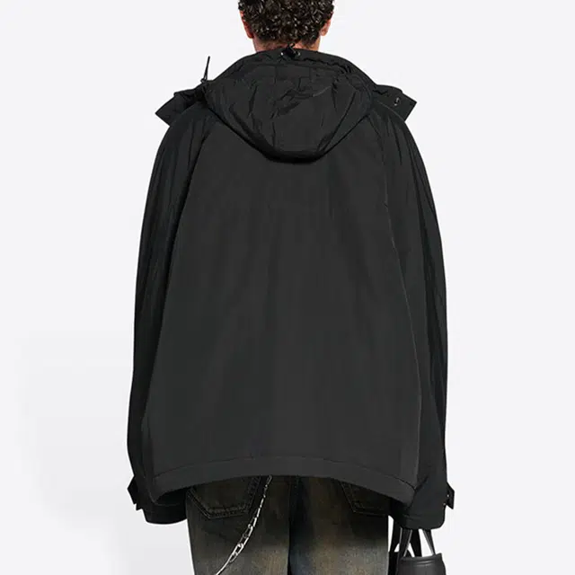 Balenciaga FW22