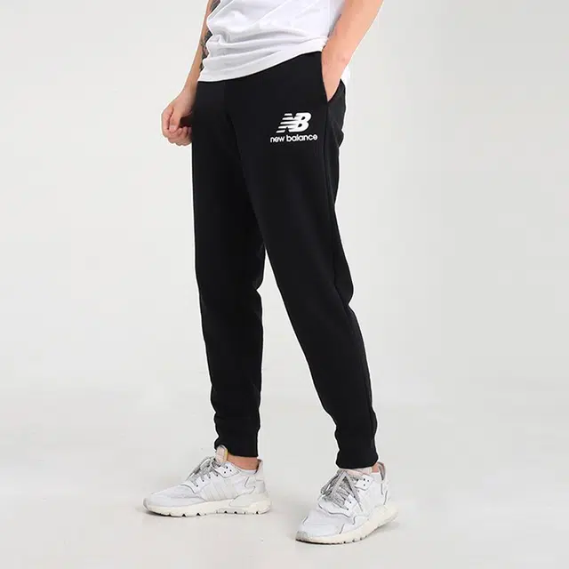 New Balance Logo