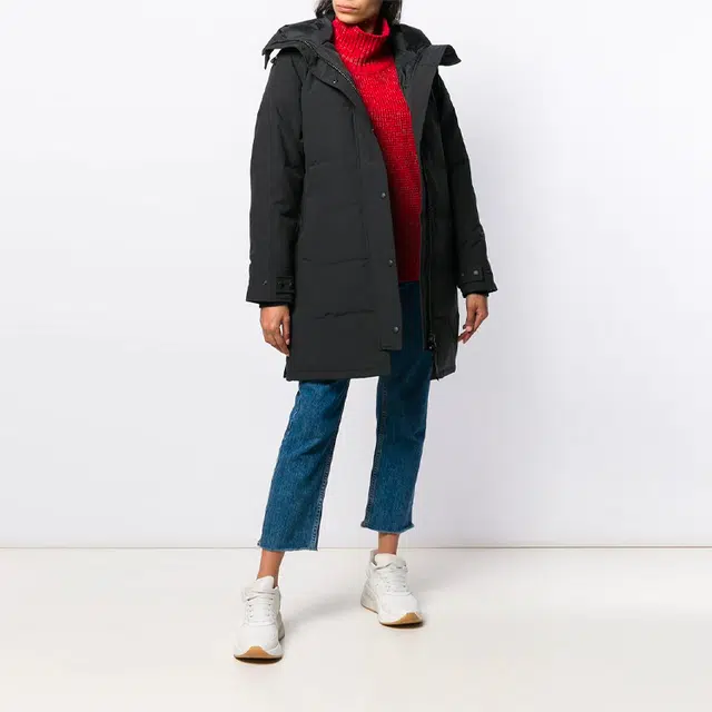 Canada Goose SS21 Shelburne Logo