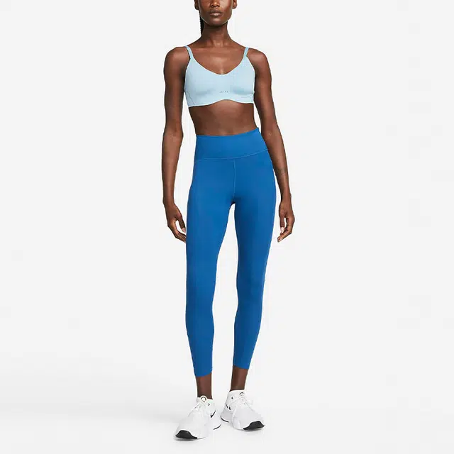 Nike Dri-FIT Alate Minimalist