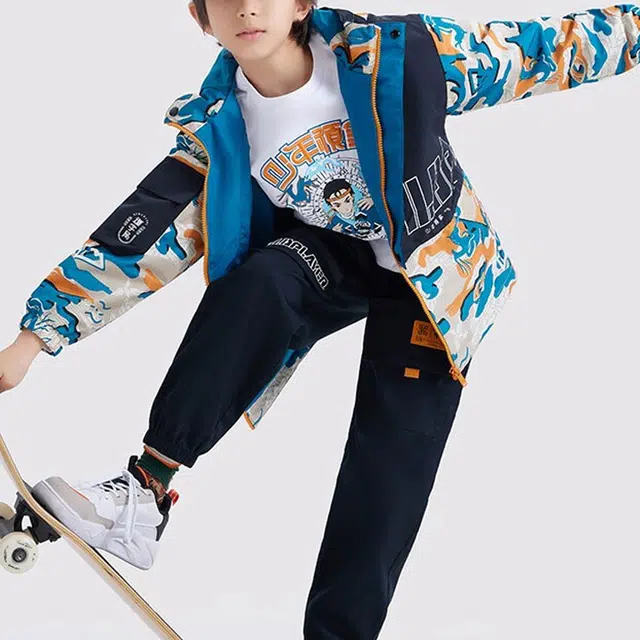 安踏儿童 拼接色块休闲连帽运动外套夹克 儿童款 小麦色