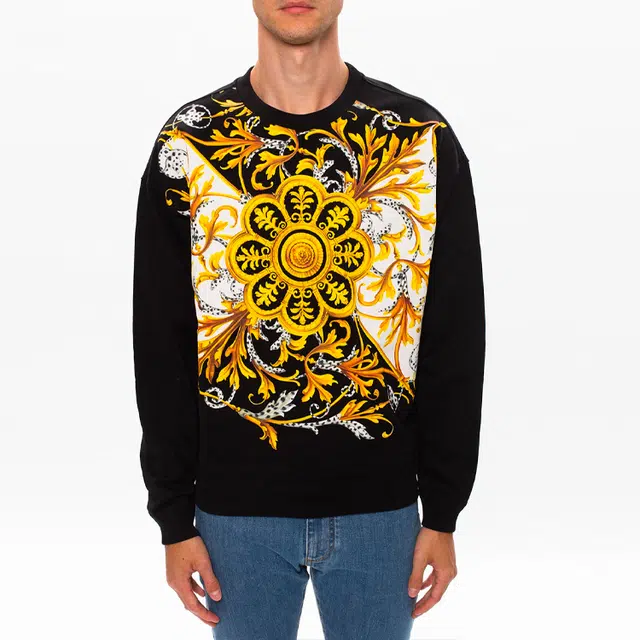 VERSACE