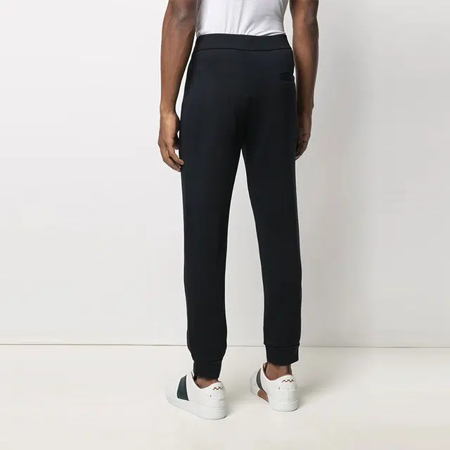 ARMANI EXCHANGE Logo