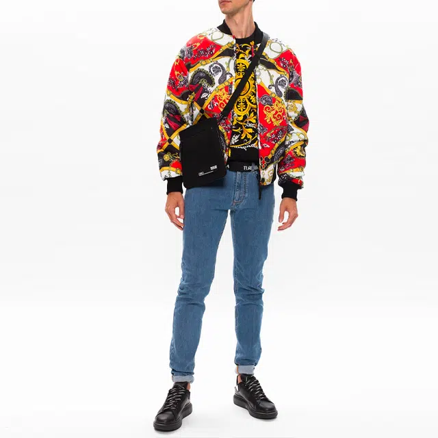 VERSACE