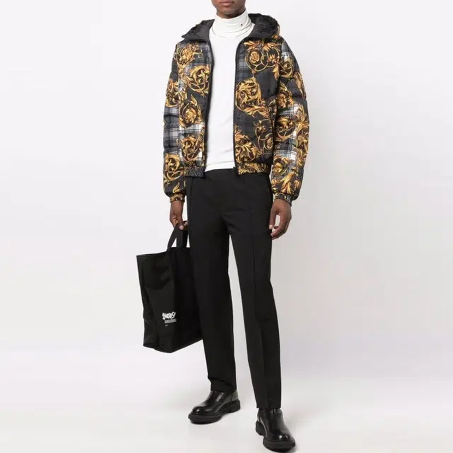 VERSACE