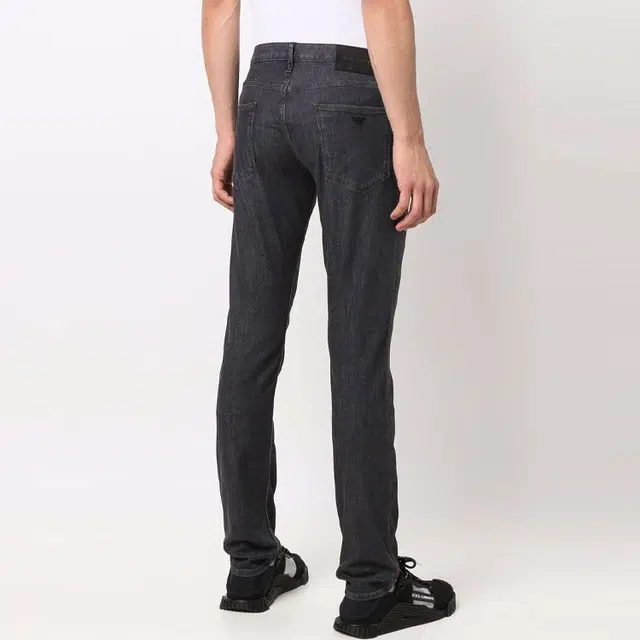 EMPORIO ARMANI Logo