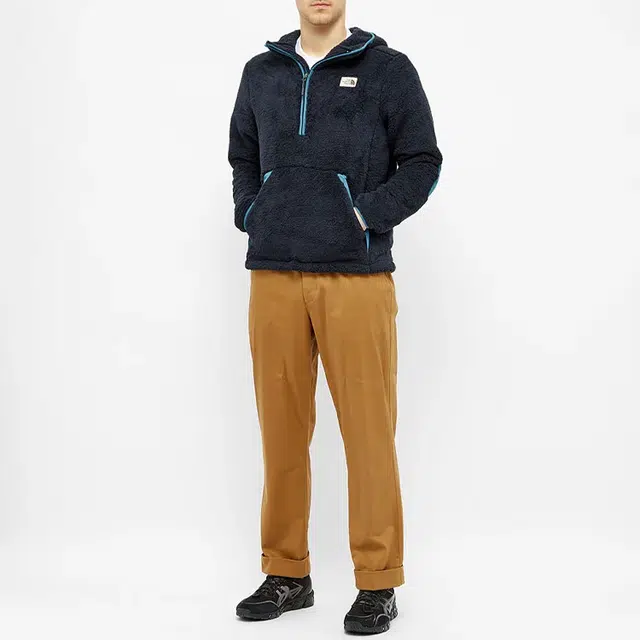 THE NORTH FACE