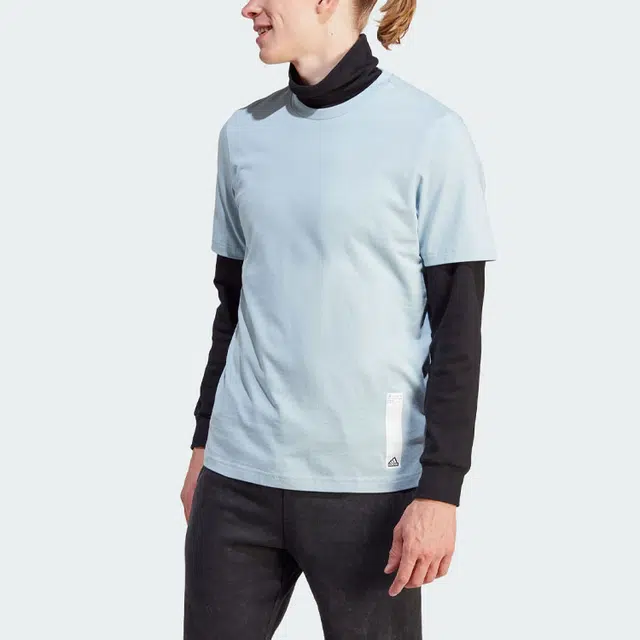 adidas City Escape Split-Hem Tee T