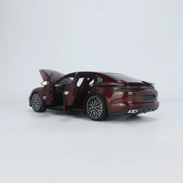 MINICHAMPS 118 Turbo S 504