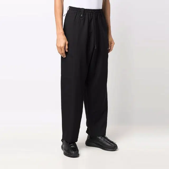 Y-3