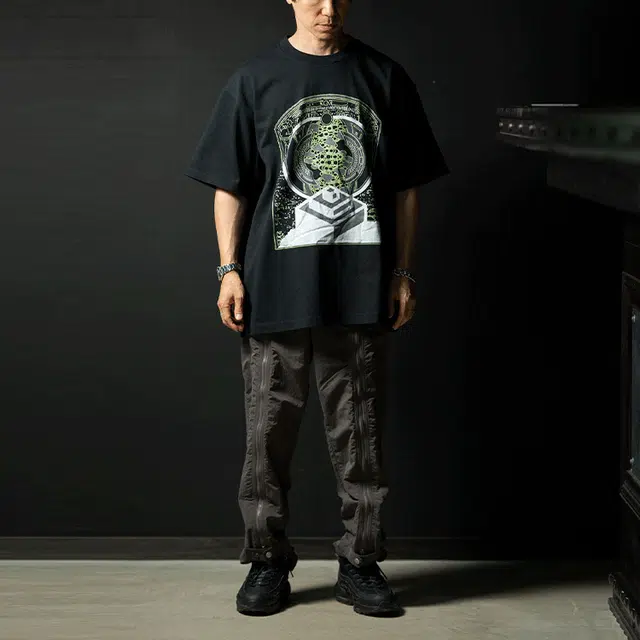 Cav Empt T