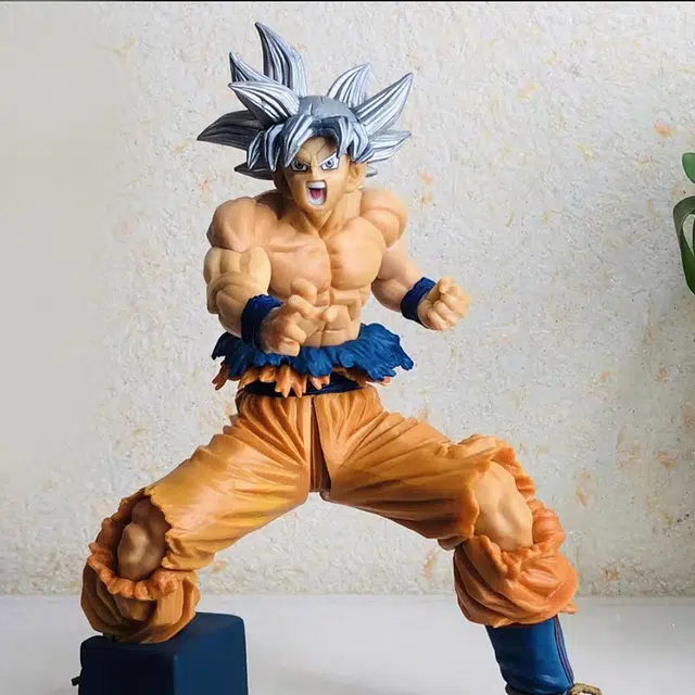 BANDAI a 20cm