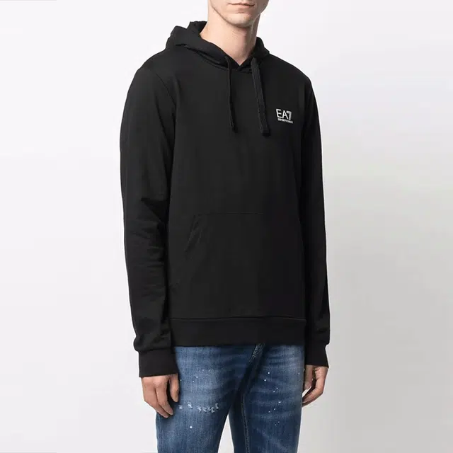 EMPORIO ARMANI Logo