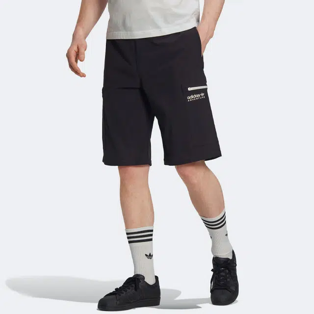 adidas originals Logo