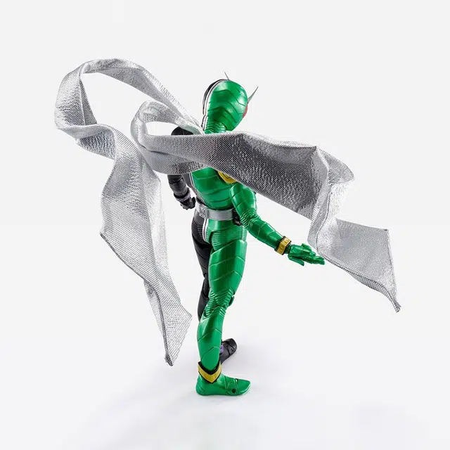 BANDAI W s.h.figuarts w 14.5cm