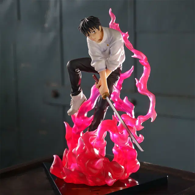 BANPRESTO a 21cm