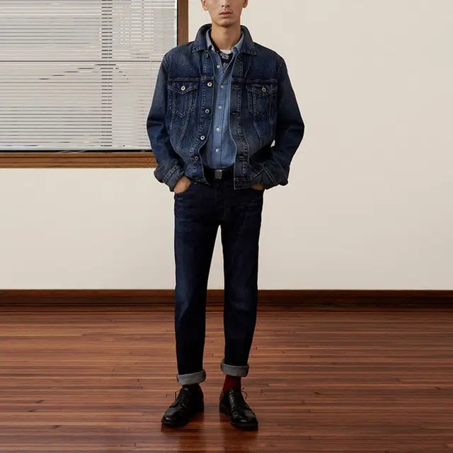 levis