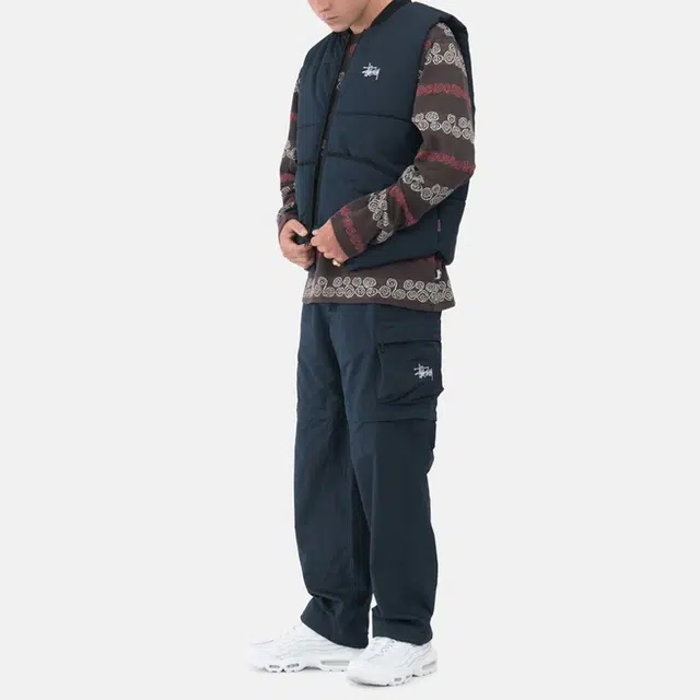 Stussy FW21 Prlmaloft Quilted Vest Logo