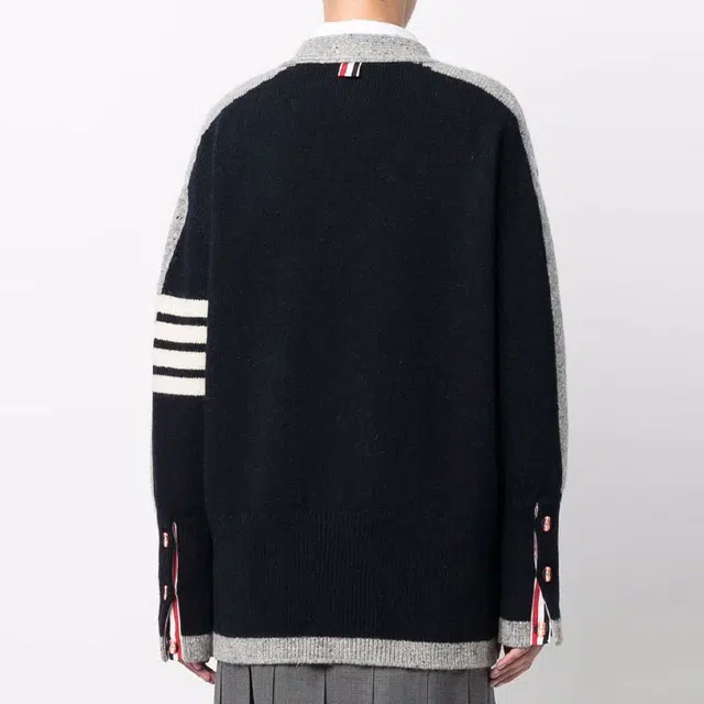 THOM BROWNE FW22 v