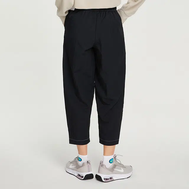 Nike SS22 Logo