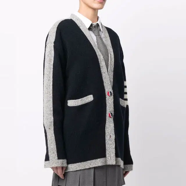 THOM BROWNE FW22 v