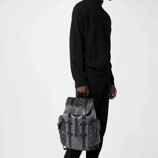 LOUIS VUITTON CHRISTOPHER