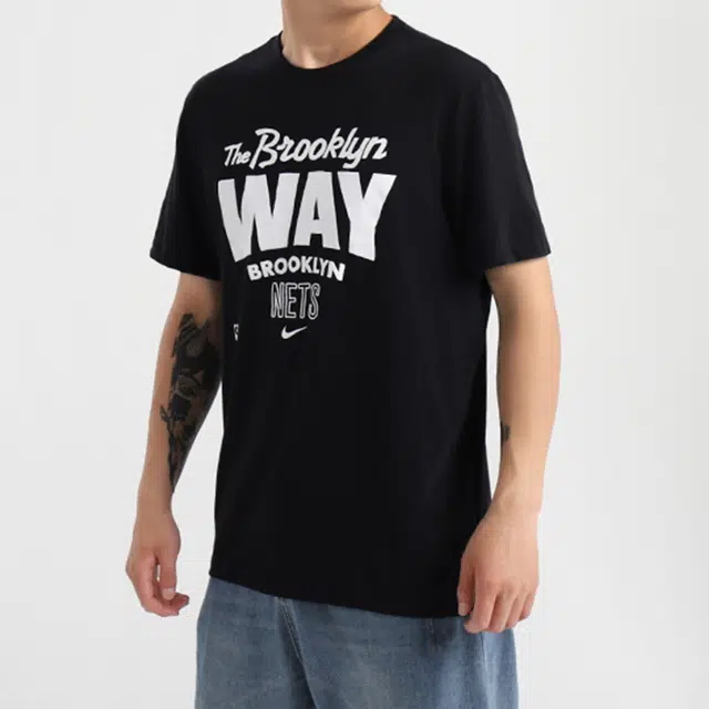 Nike Mantra Dri-FIT NBA T