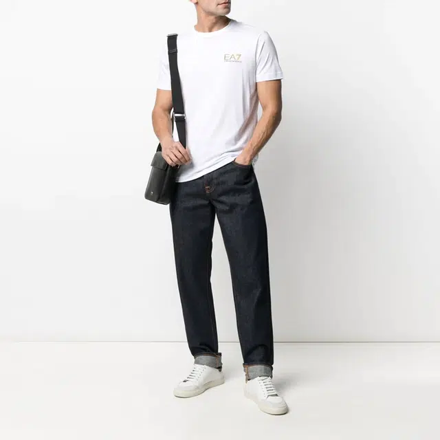 EMPORIO ARMANI SS21 LogoT