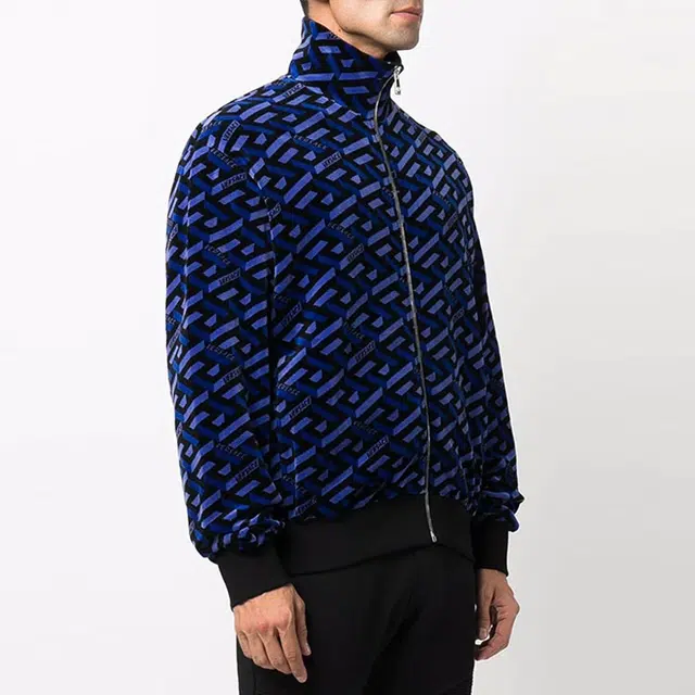 VERSACE