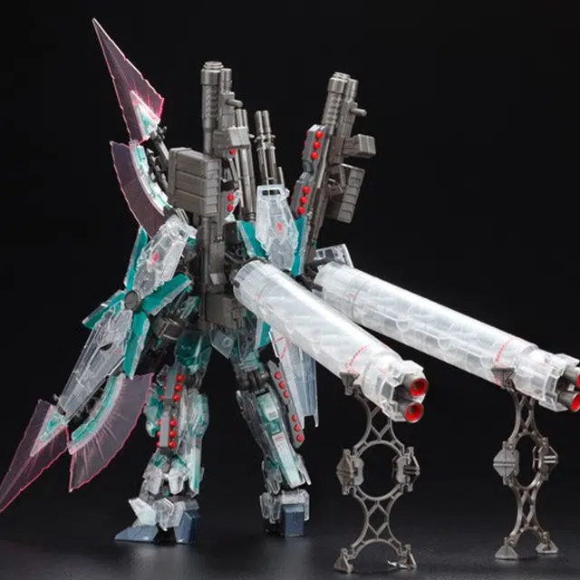 BANDAI MG EXPO 1100 UC RX-0 Mechanical Clear ver 18cm