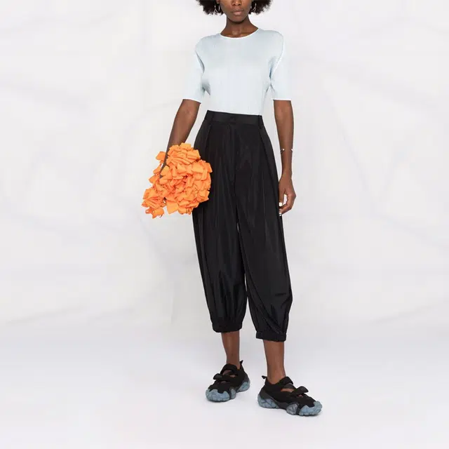 PLEATS PLEASE ISSEY MIYAKE T
