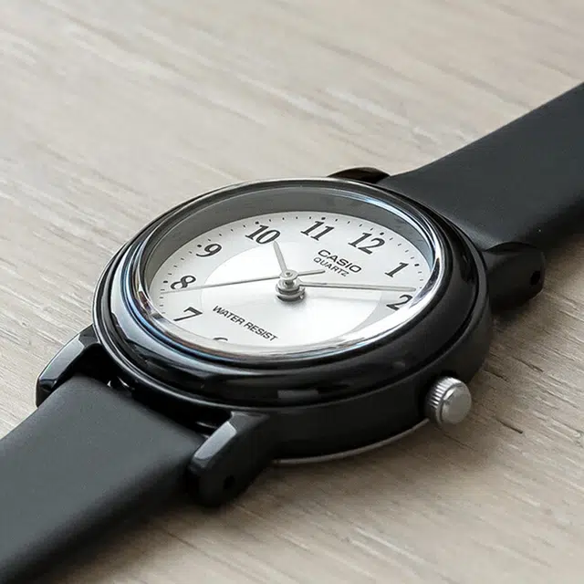 CASIO YOUTH STANDARD LQ-139AMV-7B3