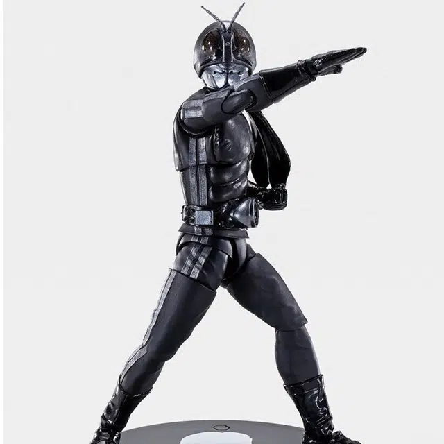 BANDAI SHF mastermind JAPAN x 50 14.5cm