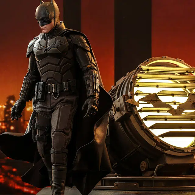 Hot Toys 16 31cm