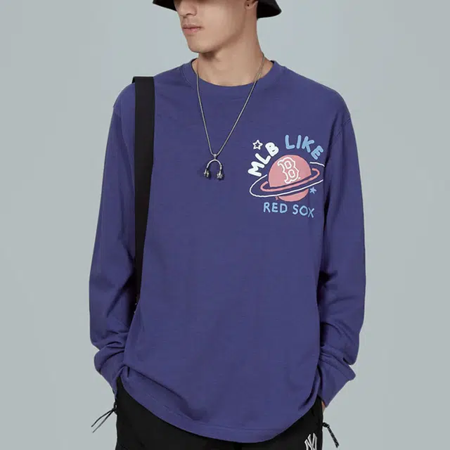 MLB T