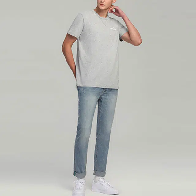 Lee