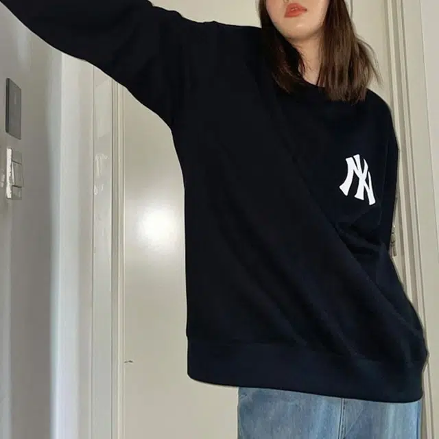 MLB