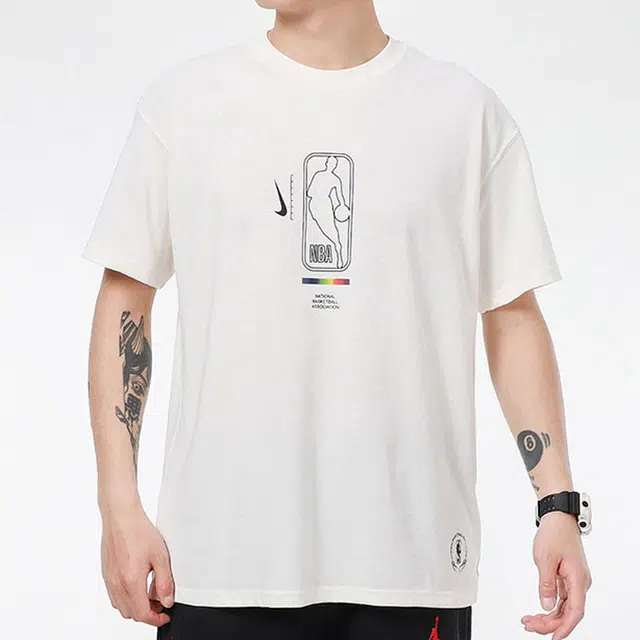 Nike T