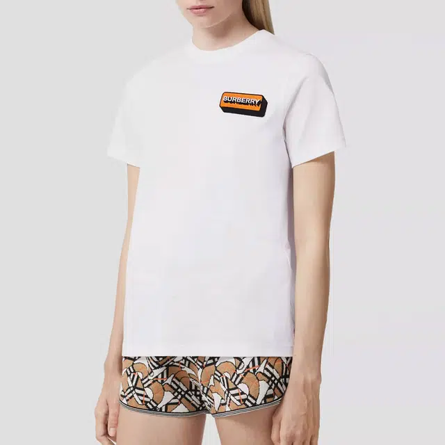 Burberry SS22 T