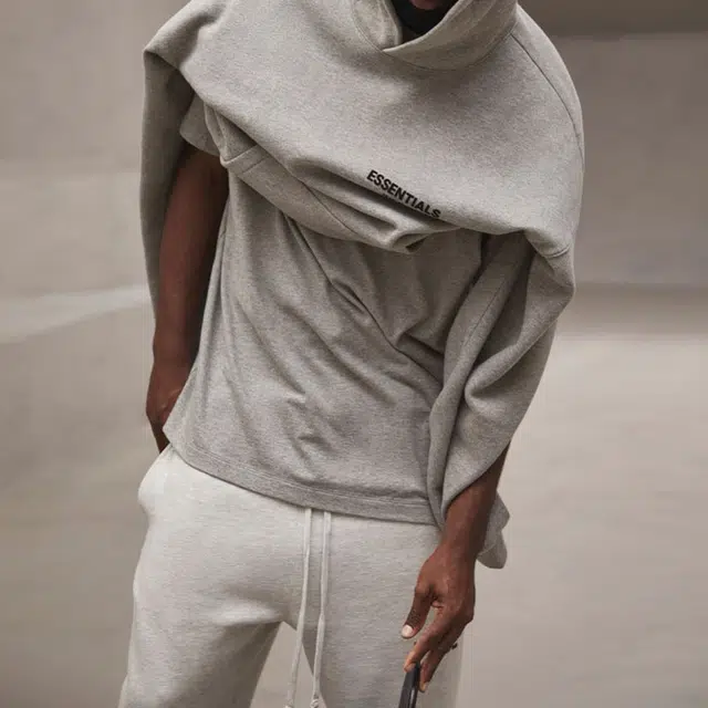 Fear of God Essentials SS22 Tee Light Oatmeal LogoT