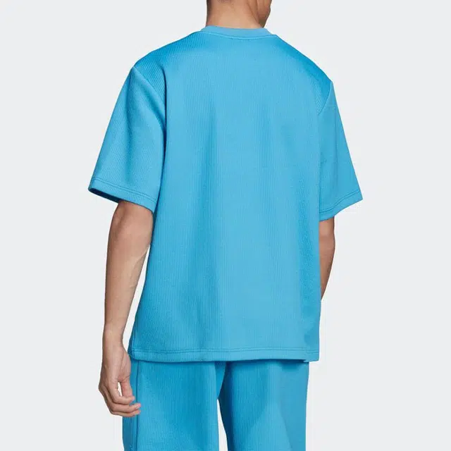 adidas originals LogoT